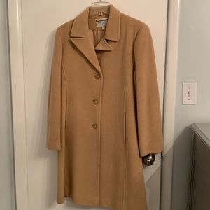 🍂GUC🍂 Larry Levine 100% camel hair coat